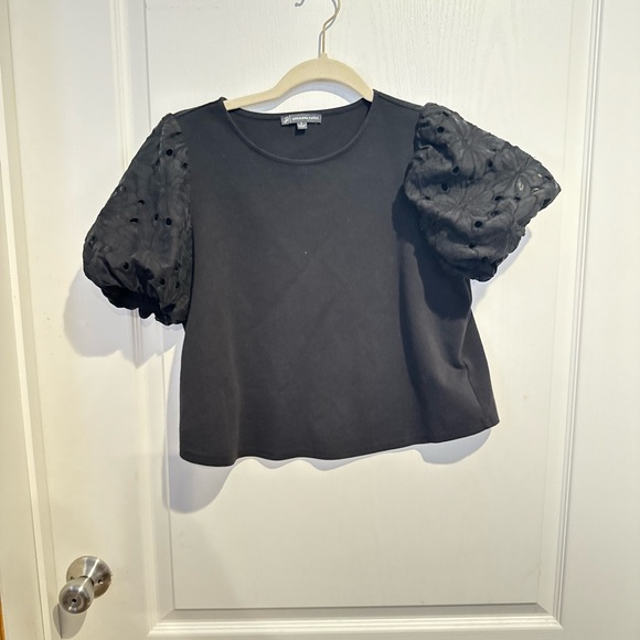 Adrianna Papell Black Puff Sleeve Blouse - Picture 5 of 5